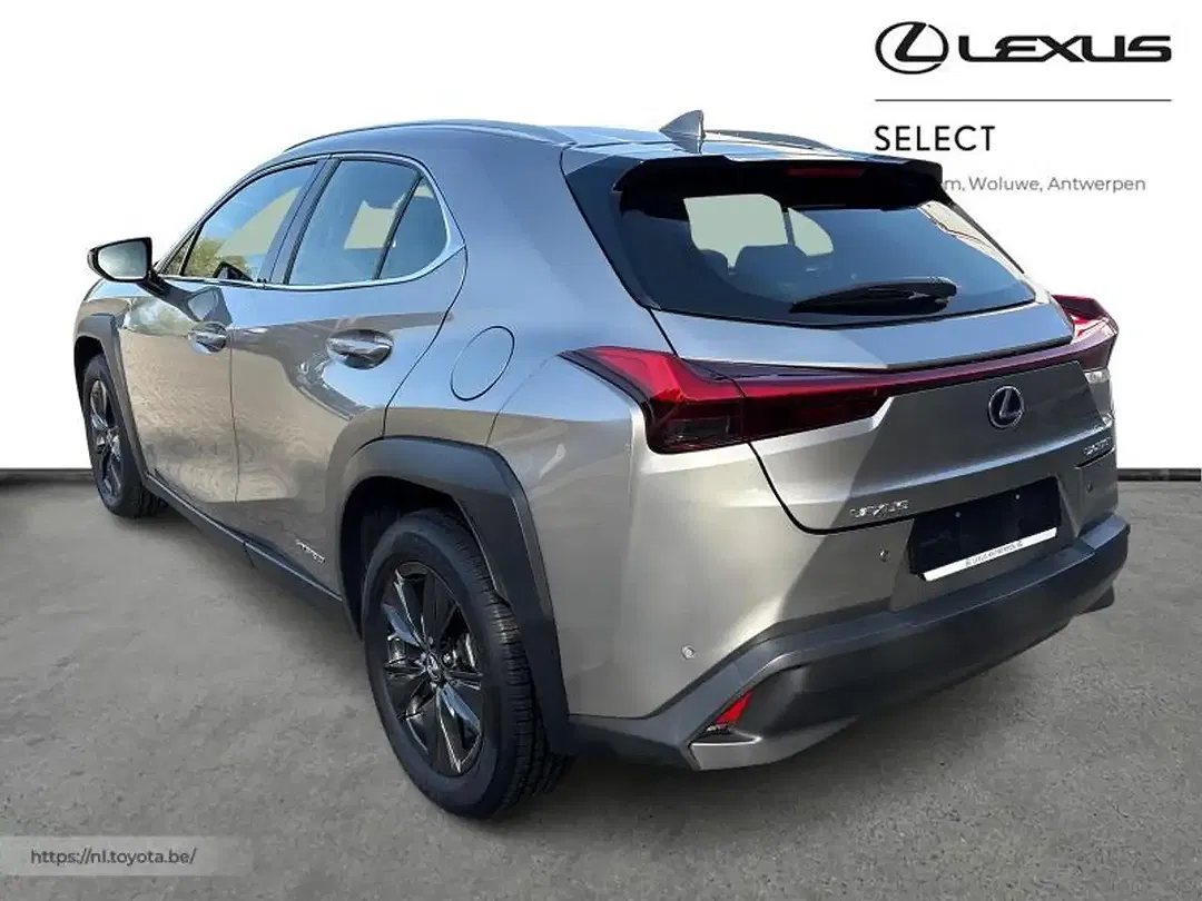 Lexus UX 250h - Thumbnail 2