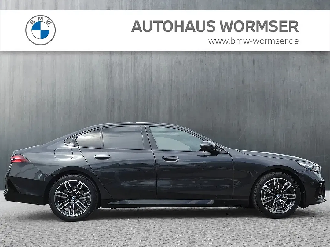BMW 520 - Thumbnail 9
