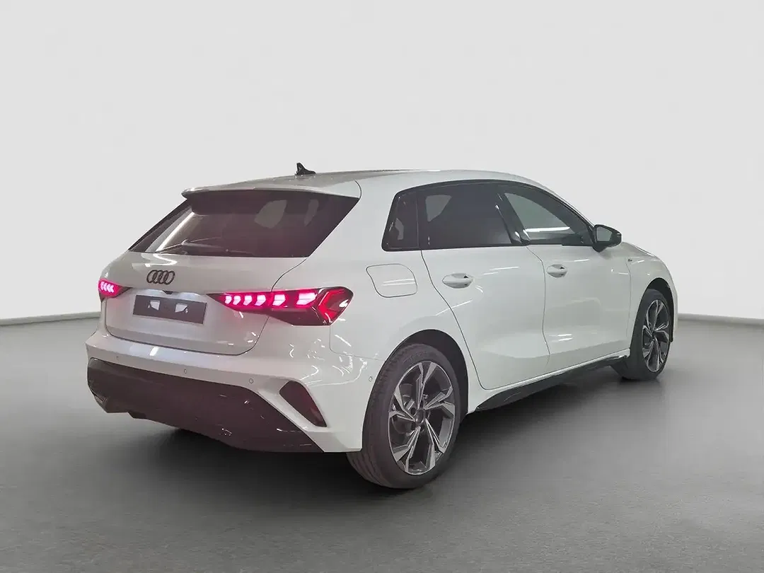 Audi A3 - Thumbnail 6