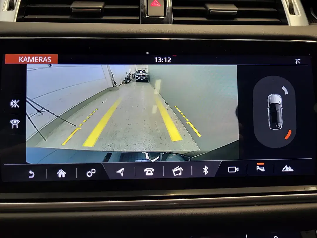 Land Rover Range Rover Sport - Thumbnail 13