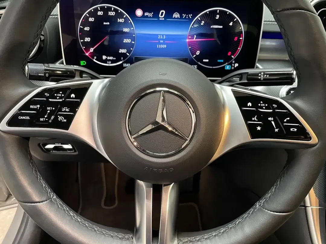 Mercedes-Benz C 300 - Thumbnail 10