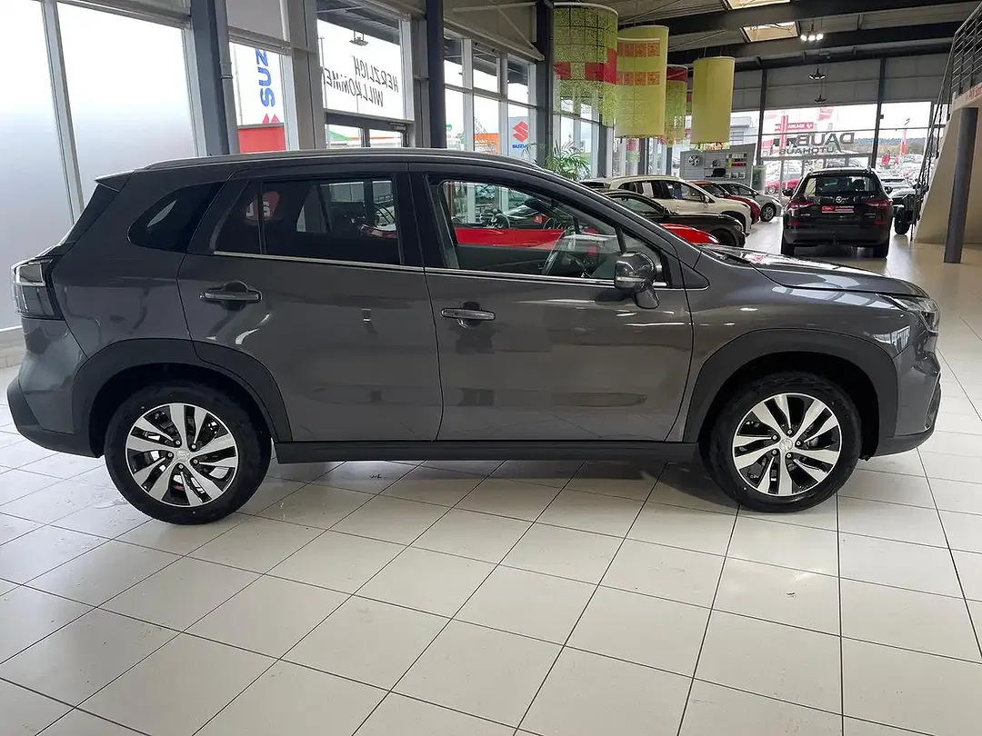 Suzuki S-Cross - Thumbnail 7