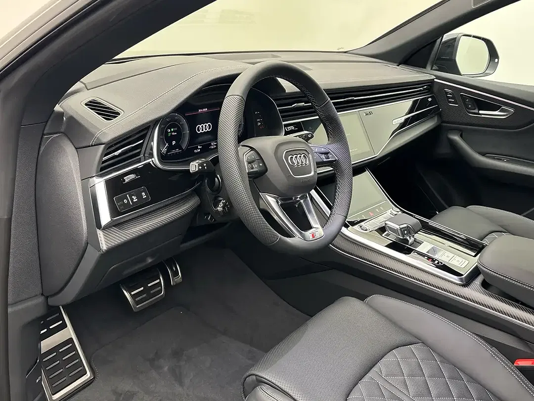 Audi Q8 - Thumbnail 9