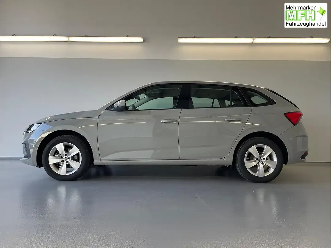 Skoda Scala - Thumbnail 3