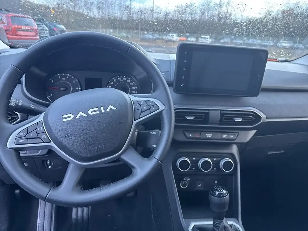 Dacia Sandero - Thumbnail 14