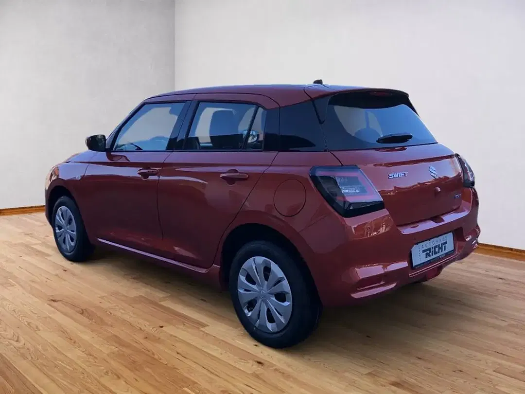 Suzuki Swift - Thumbnail 3