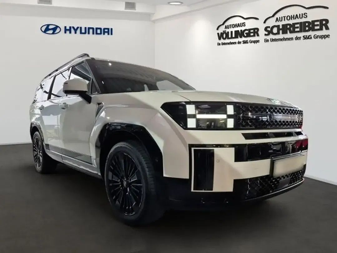 Hyundai SANTA FE - Thumbnail 2