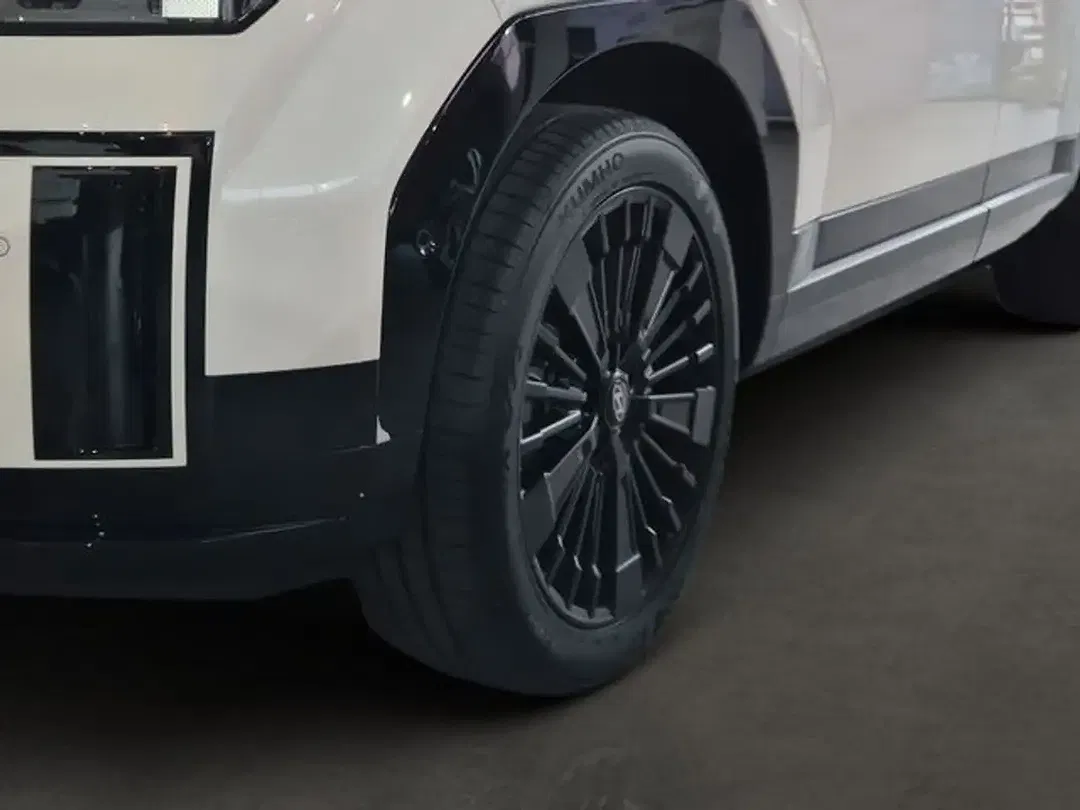 Hyundai SANTA FE - Thumbnail 7