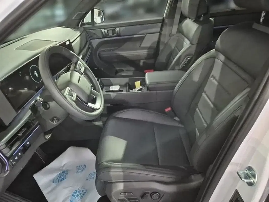 Hyundai SANTA FE - Thumbnail 9
