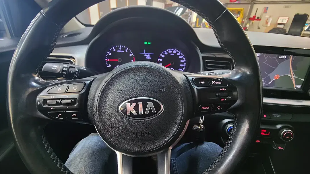 Kia Stonic - Thumbnail 16