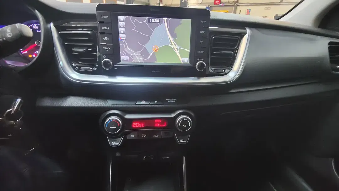Kia Stonic - Thumbnail 18
