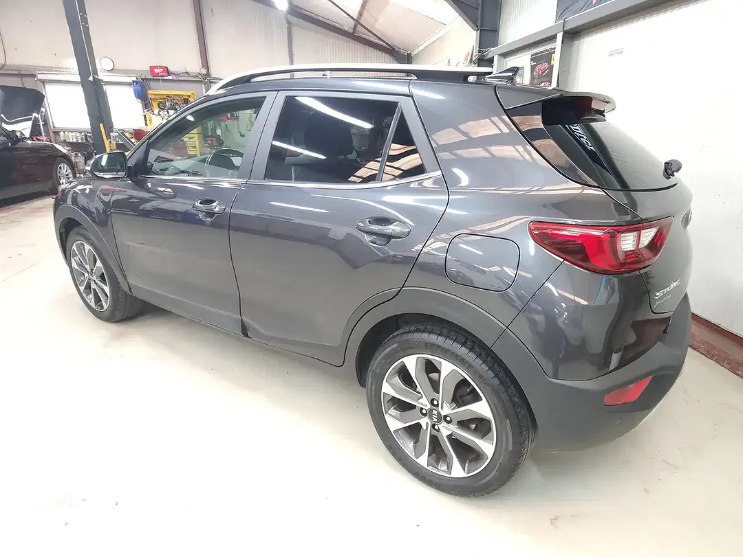 Kia Stonic - Thumbnail 3