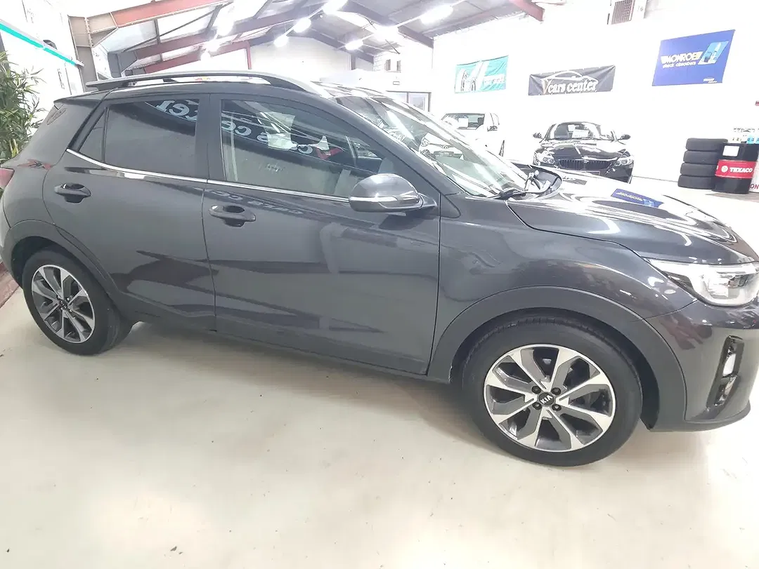 Kia Stonic - Thumbnail 8