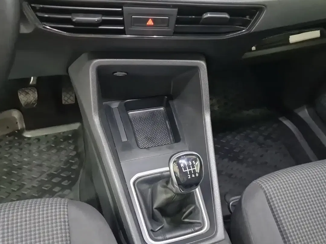 Volkswagen Caddy - Thumbnail 15