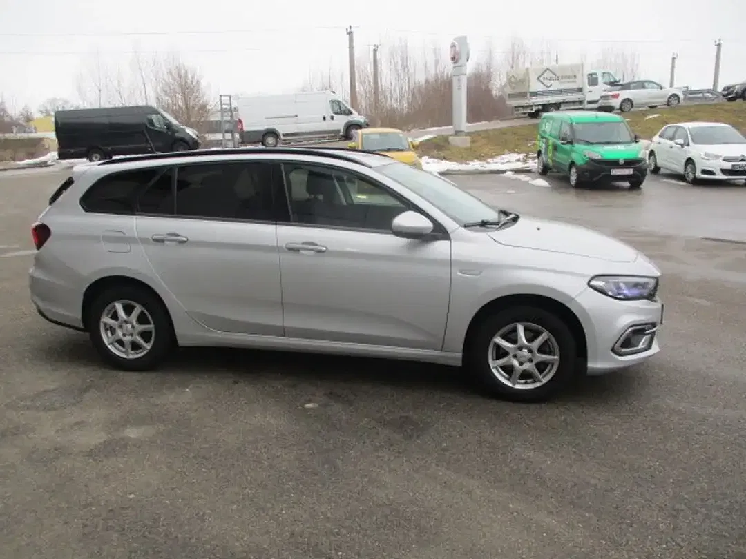 Fiat Tipo - Thumbnail 3