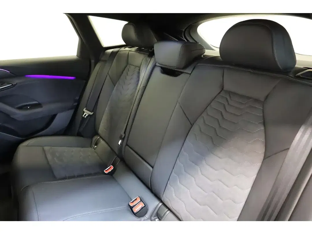 Audi A6 - Thumbnail 10