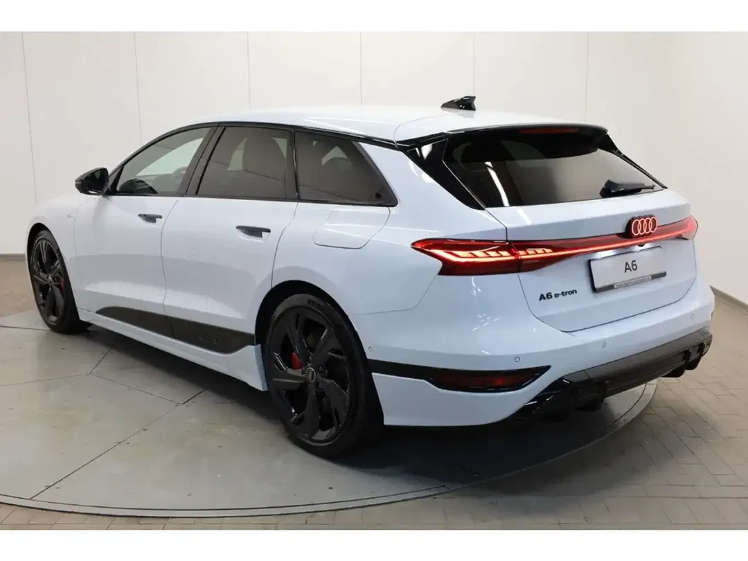 Audi A6 - Thumbnail 3
