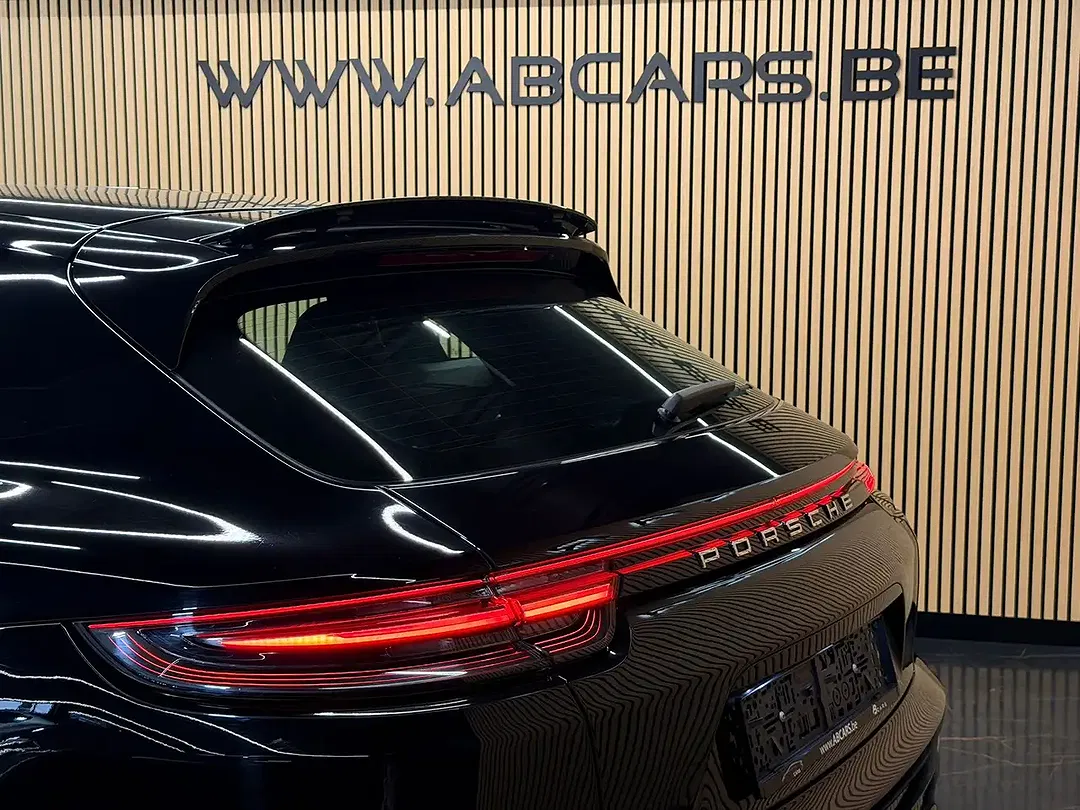 Porsche Panamera - Thumbnail 6