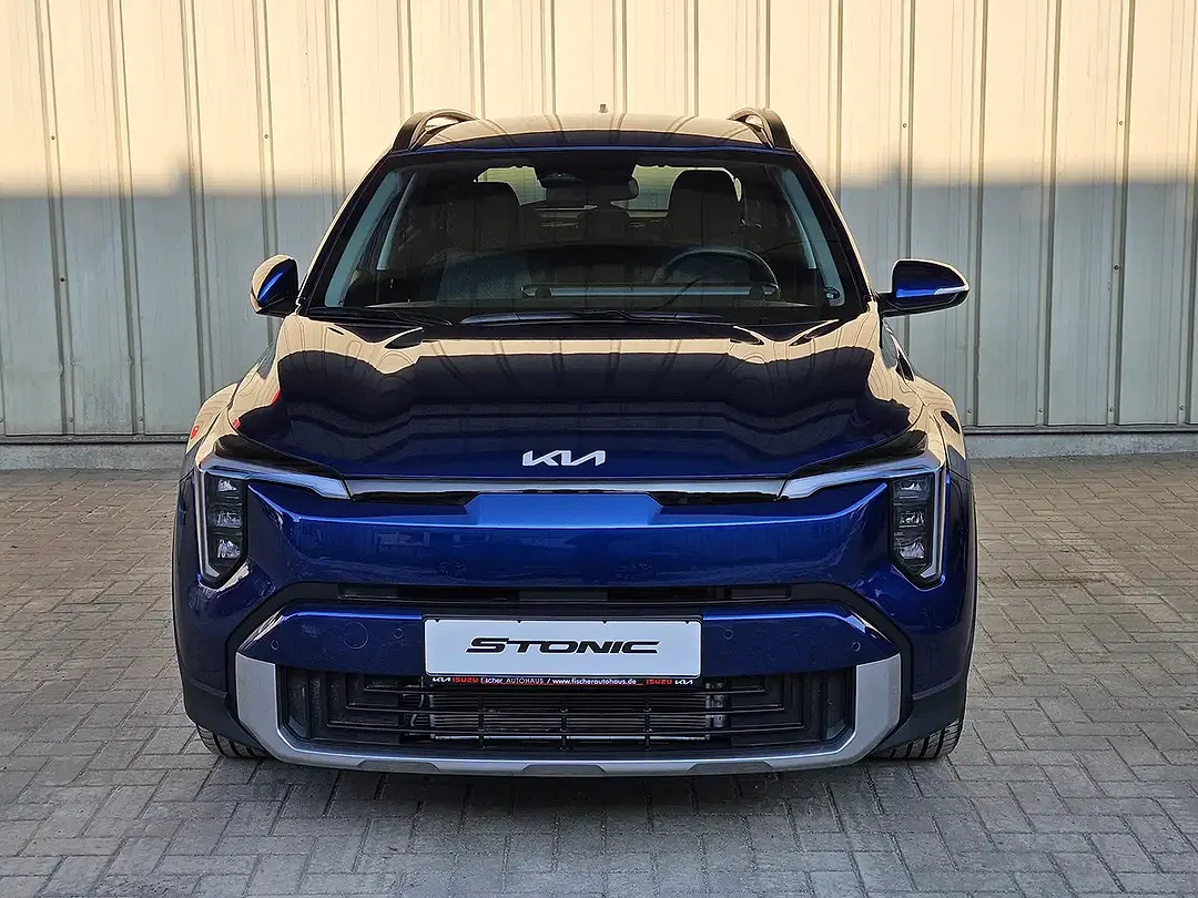 Kia Stonic - Thumbnail 2