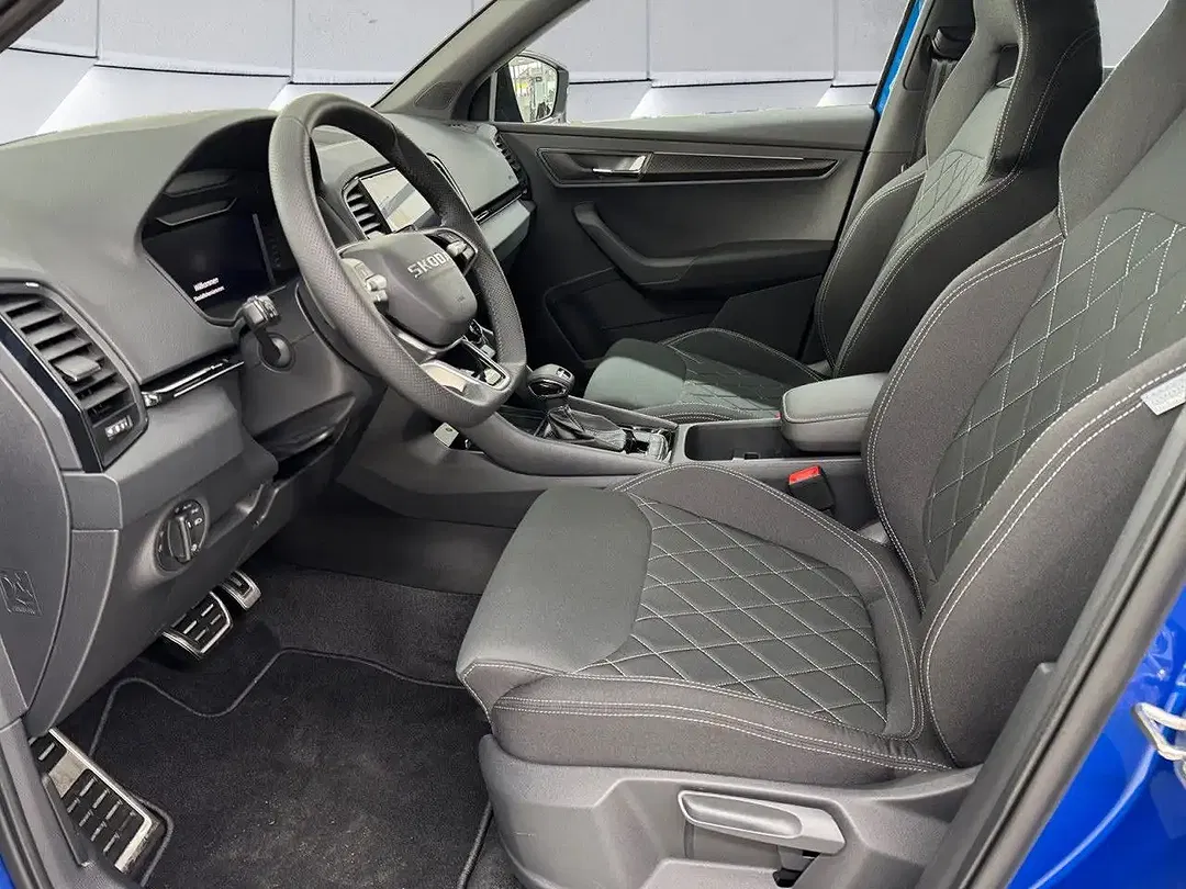 Skoda Karoq - Thumbnail 4