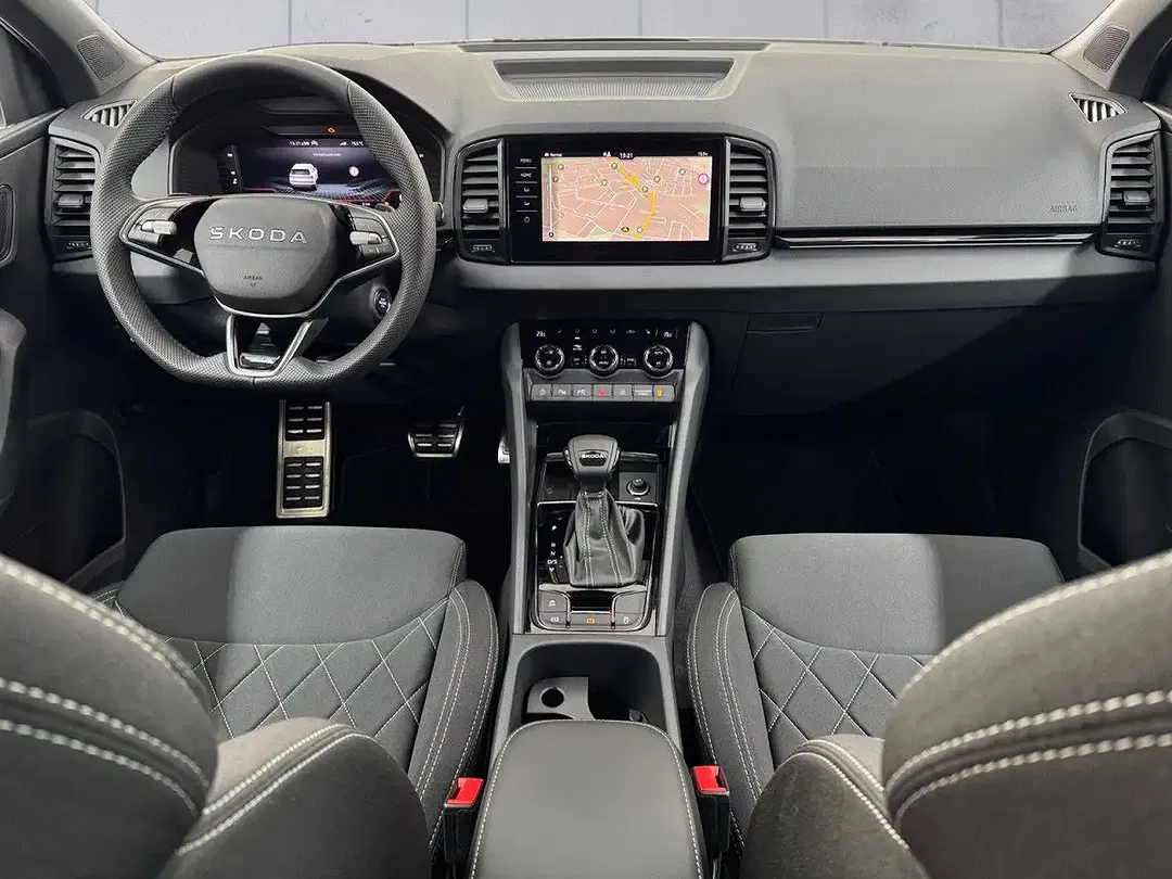 Skoda Karoq - Thumbnail 6