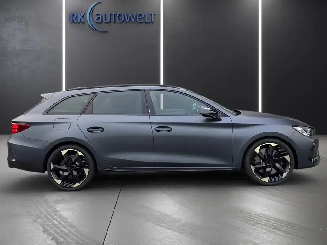CUPRA Leon - Thumbnail 3