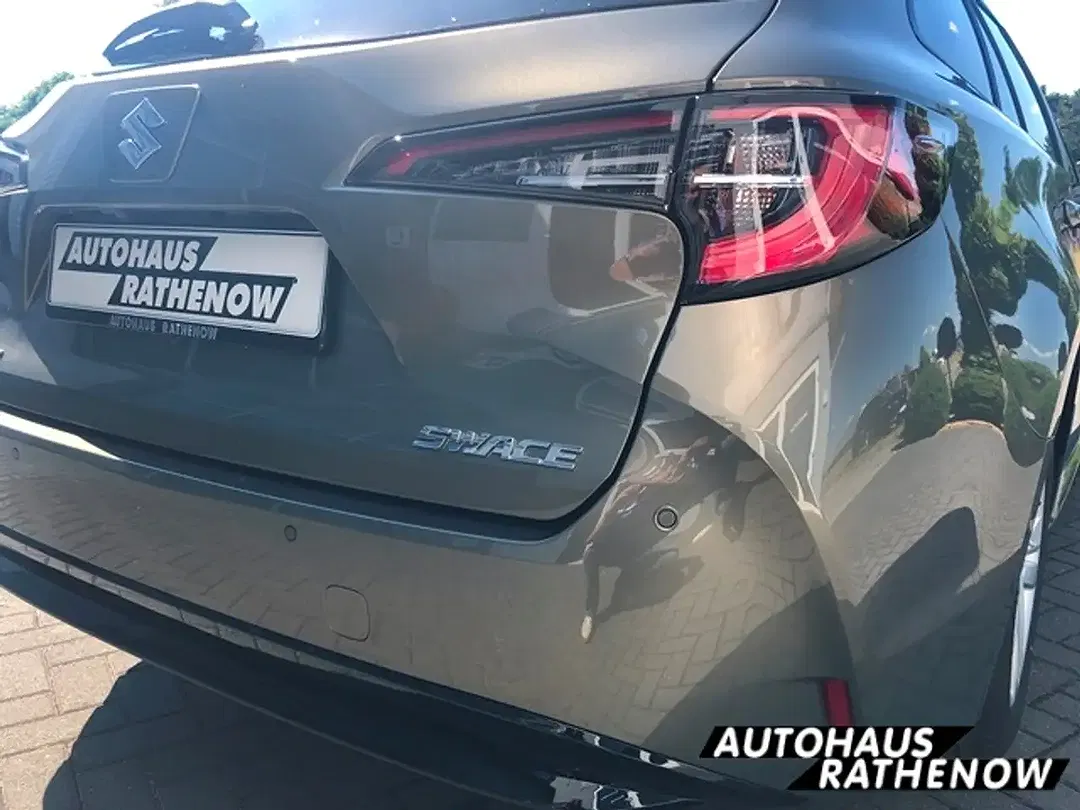 Suzuki Swace - Thumbnail 3