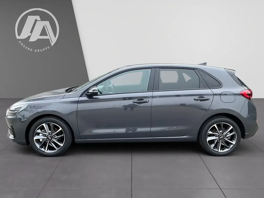 Hyundai i30 - Thumbnail 4