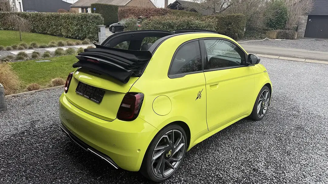 Abarth 500e - Thumbnail 6