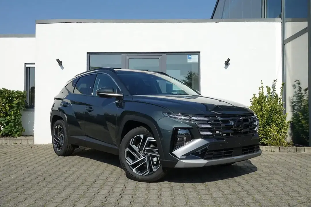 Hyundai TUCSON - Thumbnail 1