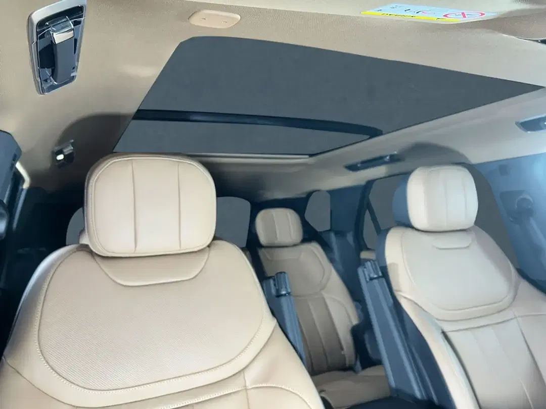 Land Rover Range Rover Sport - Thumbnail 14
