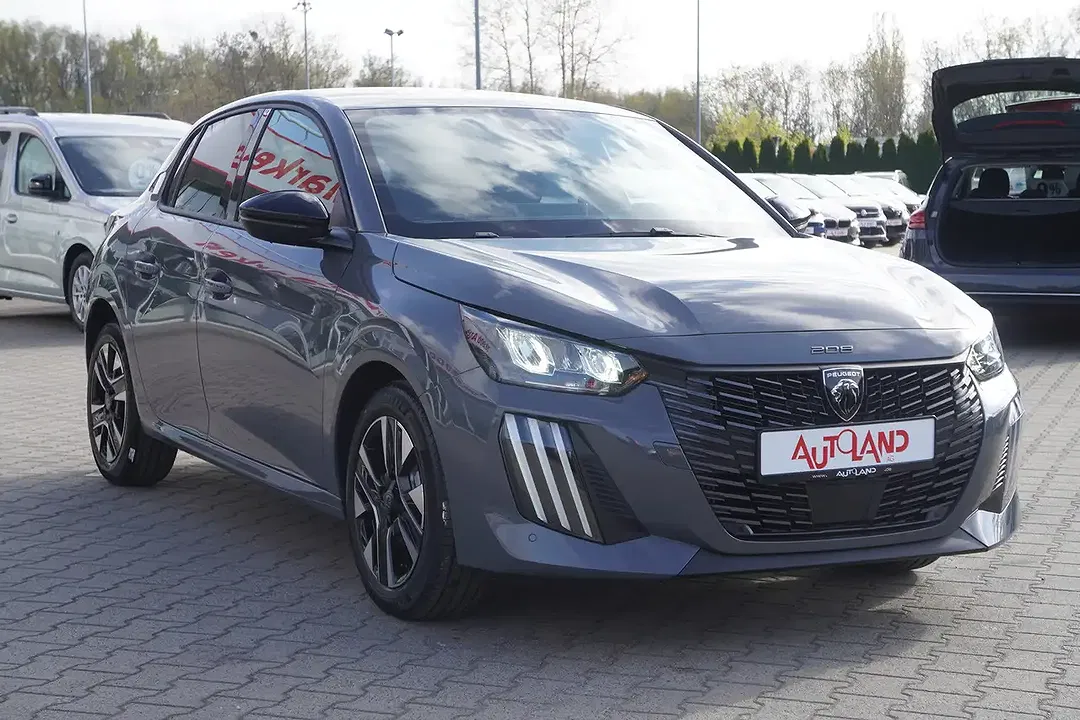 Peugeot 208 - Thumbnail 7