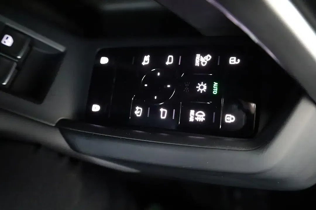 Audi Q5 - Thumbnail 9