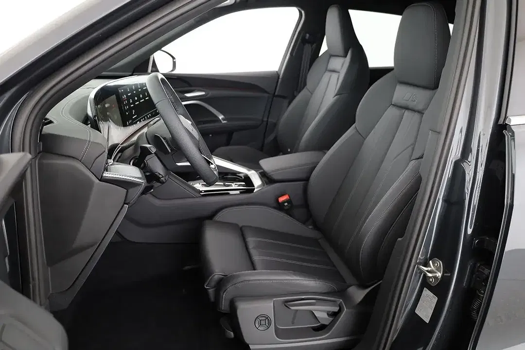 Audi Q5 - Thumbnail 11