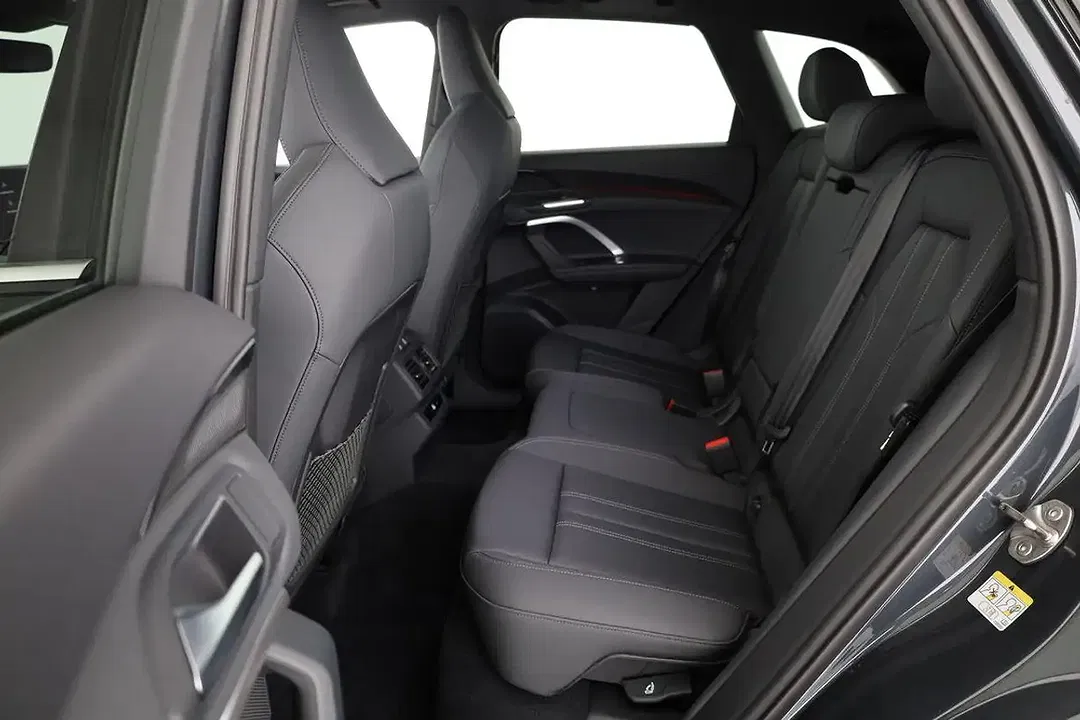 Audi Q5 - Thumbnail 12
