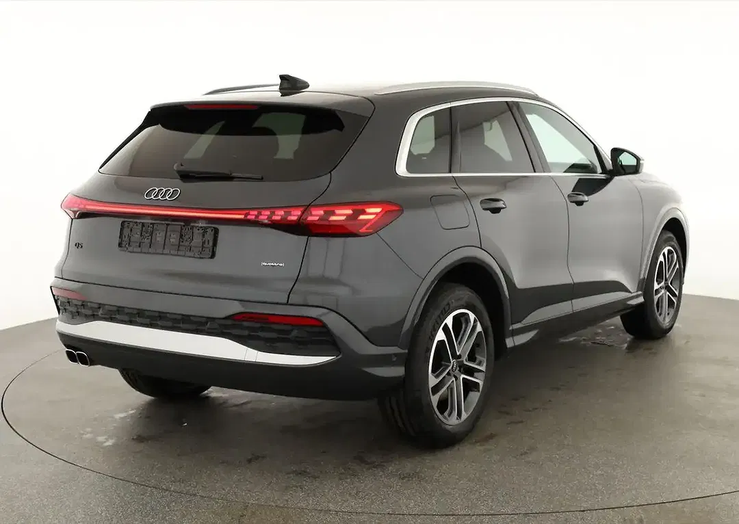 Audi Q5 - Thumbnail 3