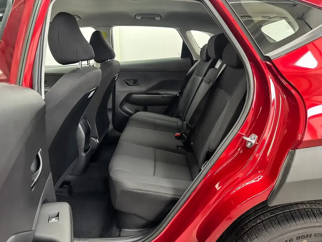 Hyundai KONA - Thumbnail 10