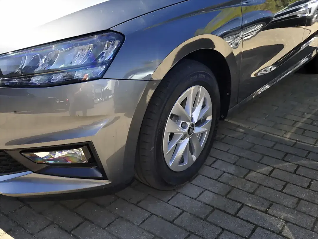 Skoda Fabia - Thumbnail 5