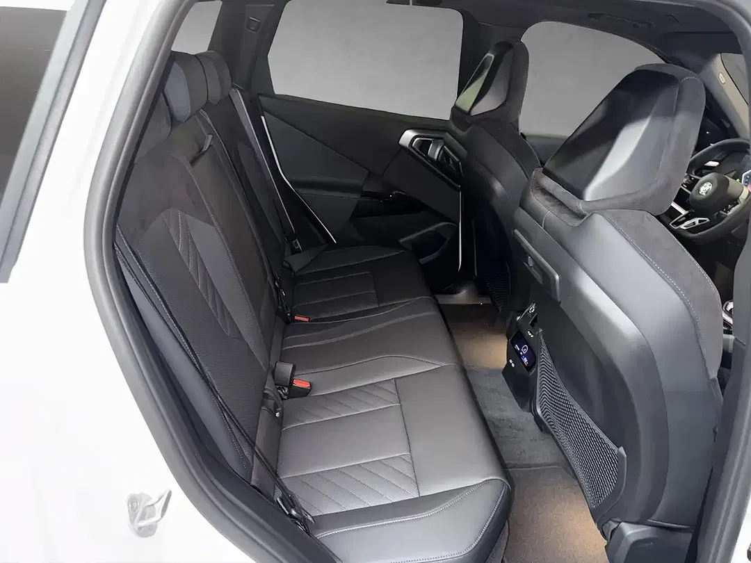 BMW X3 - Thumbnail 11
