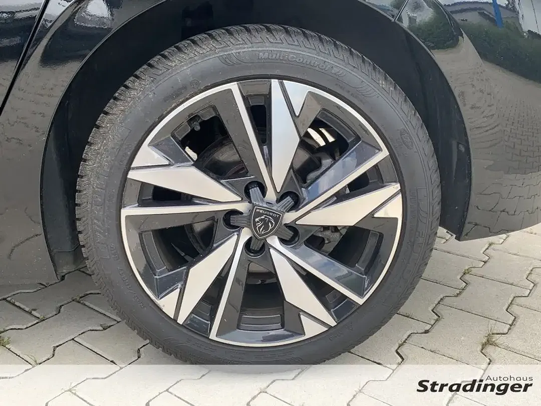 Peugeot 308 - Thumbnail 2