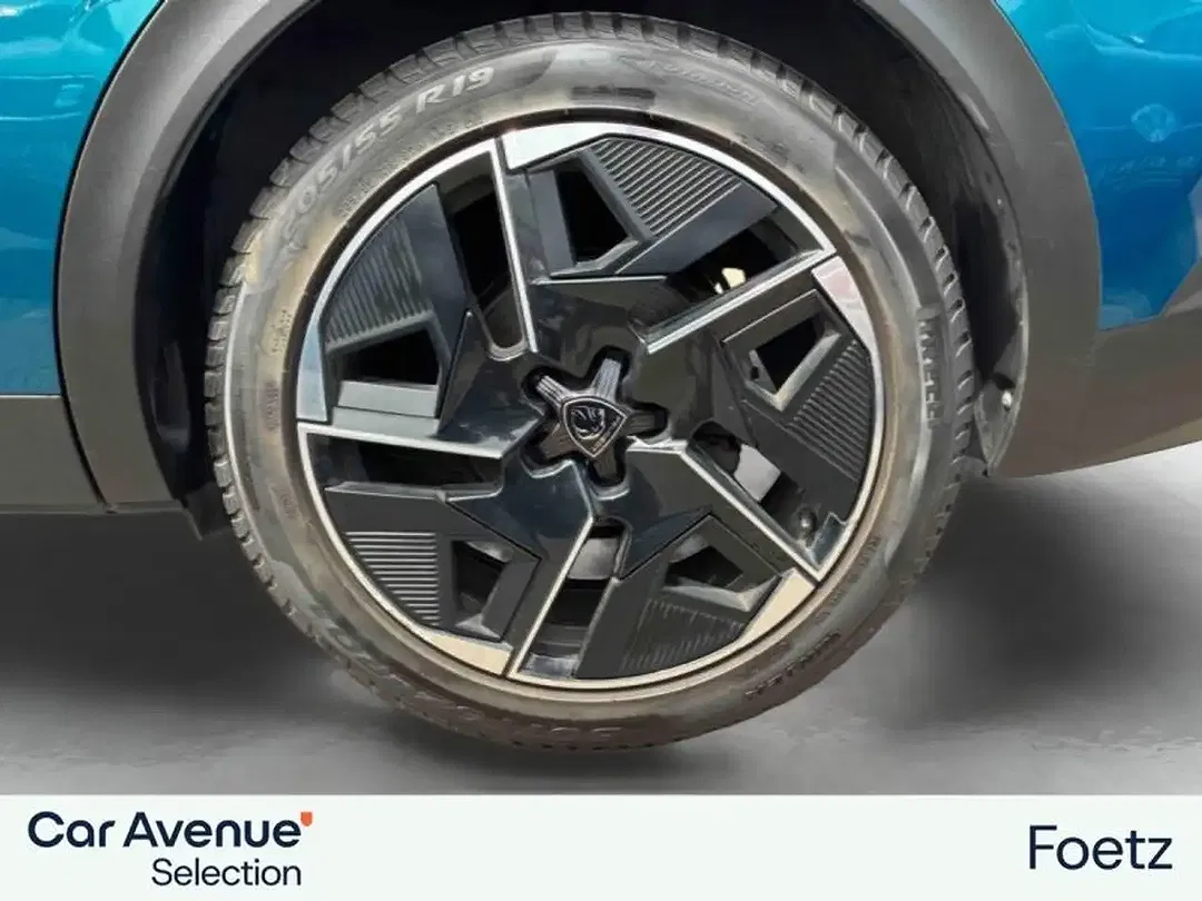 Peugeot 408 - Thumbnail 11
