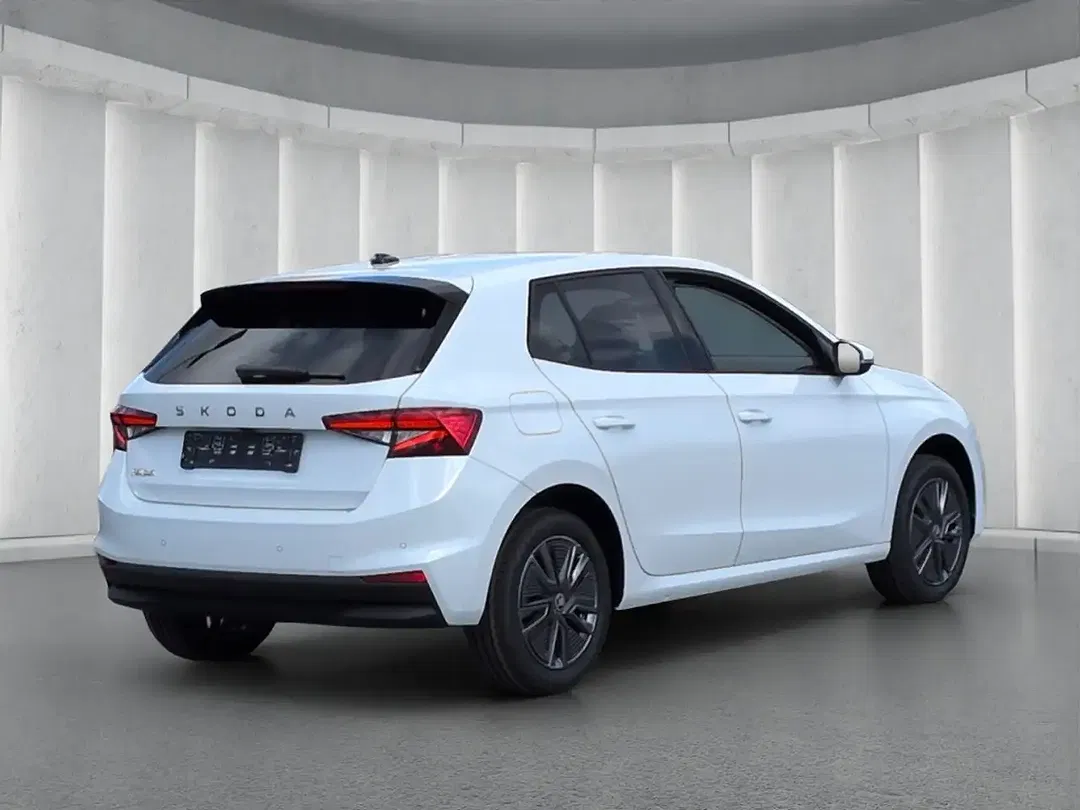 Skoda Fabia - Thumbnail 3
