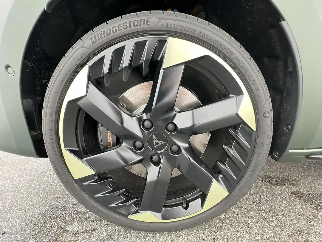 CUPRA Leon - Thumbnail 10