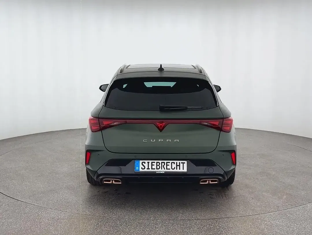 CUPRA Leon - Thumbnail 4