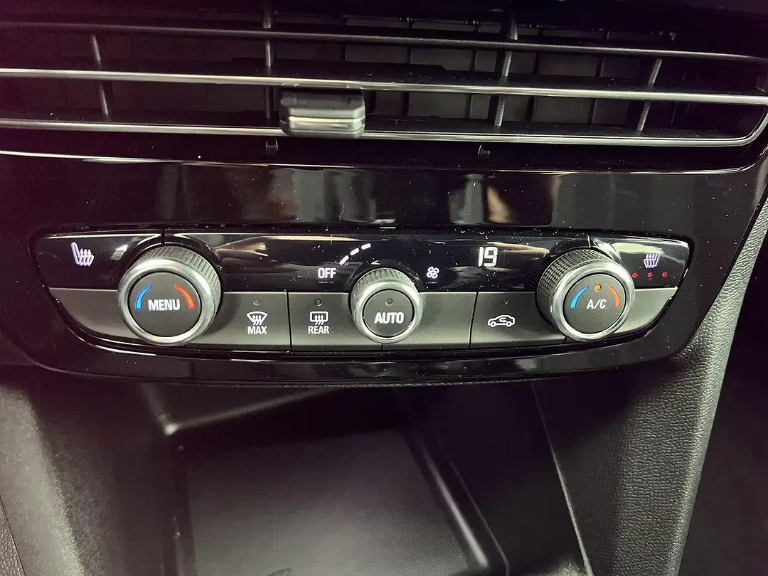 Opel Mokka - Thumbnail 12