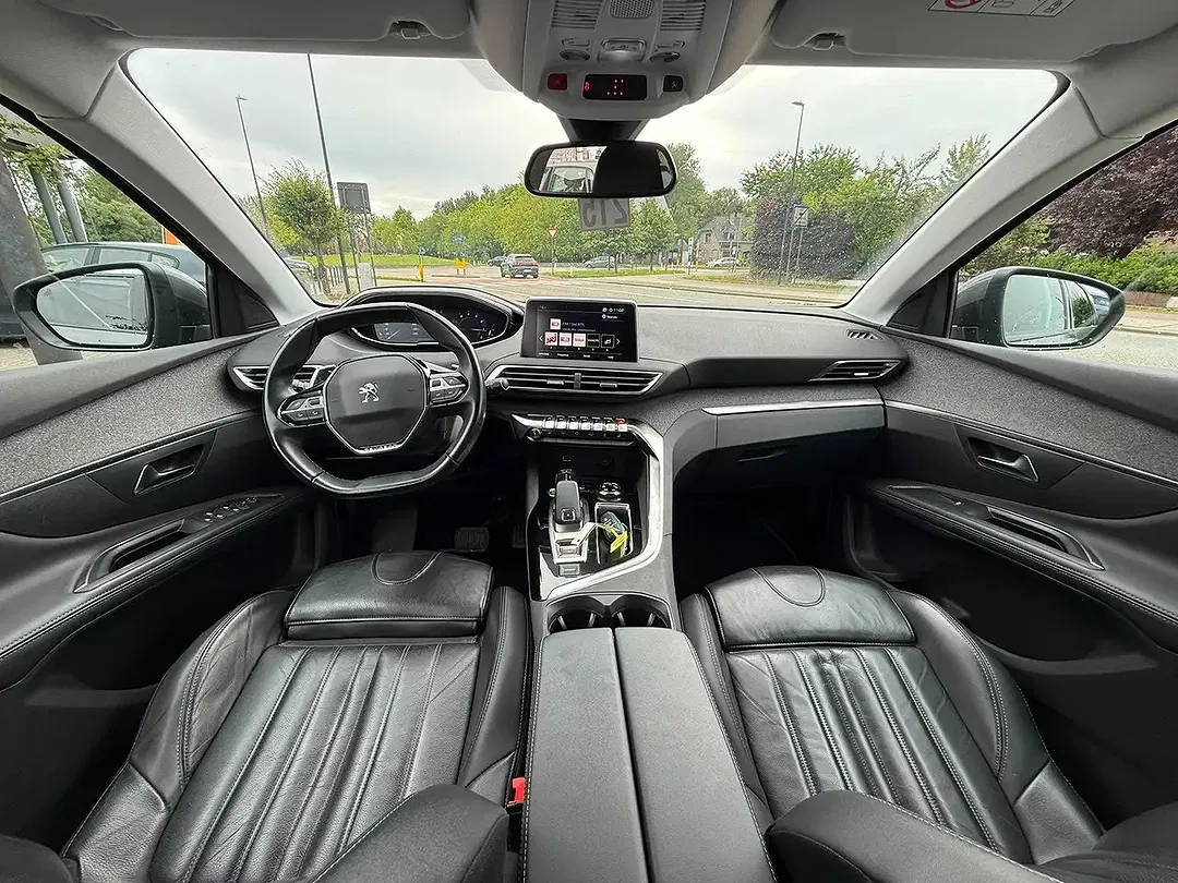 Peugeot 5008 - Thumbnail 11