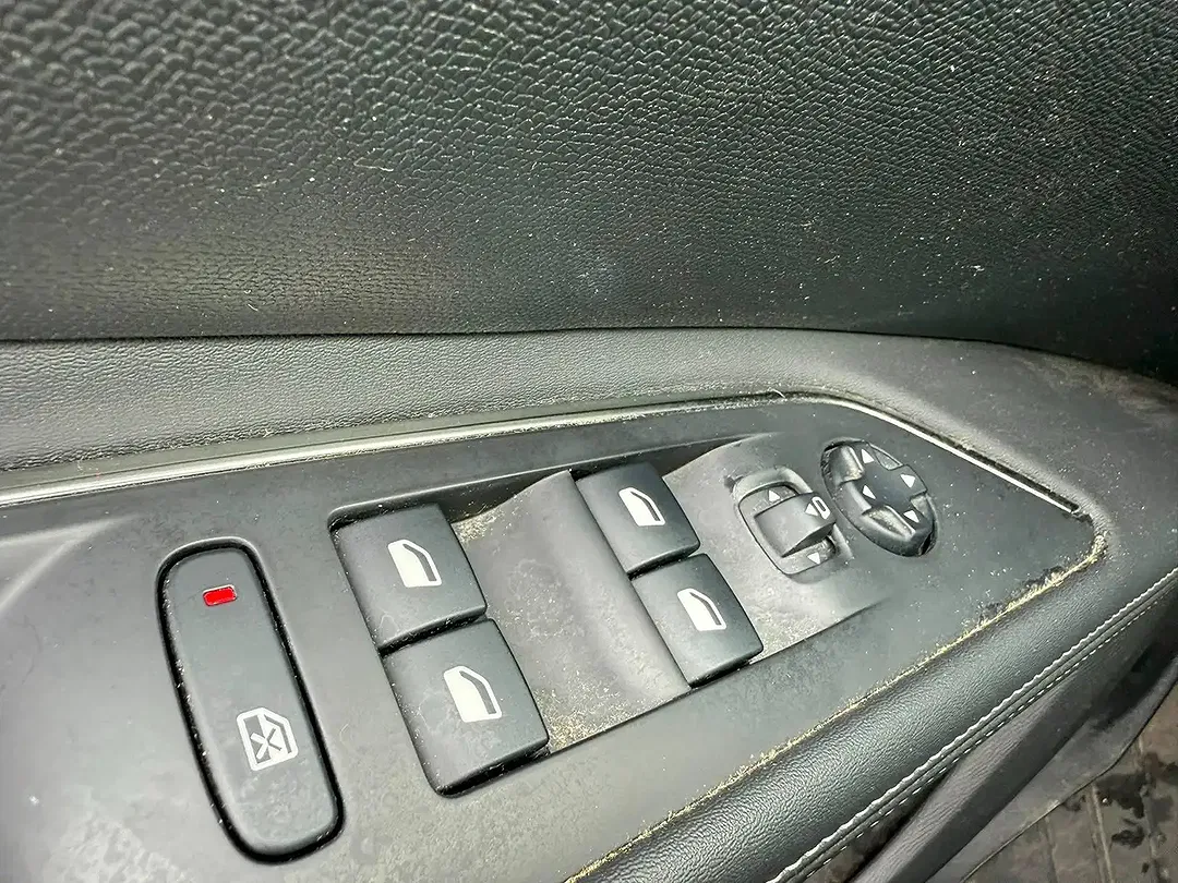Peugeot 5008 - Thumbnail 15