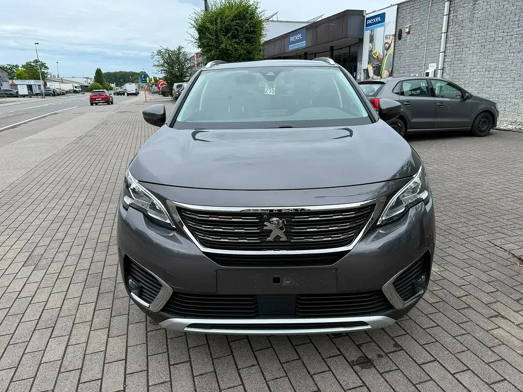 Peugeot 5008 - Thumbnail 2