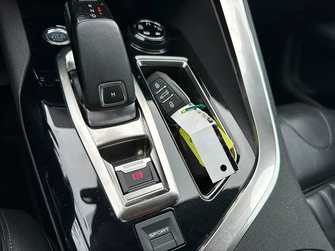 Peugeot 5008 - Thumbnail 30
