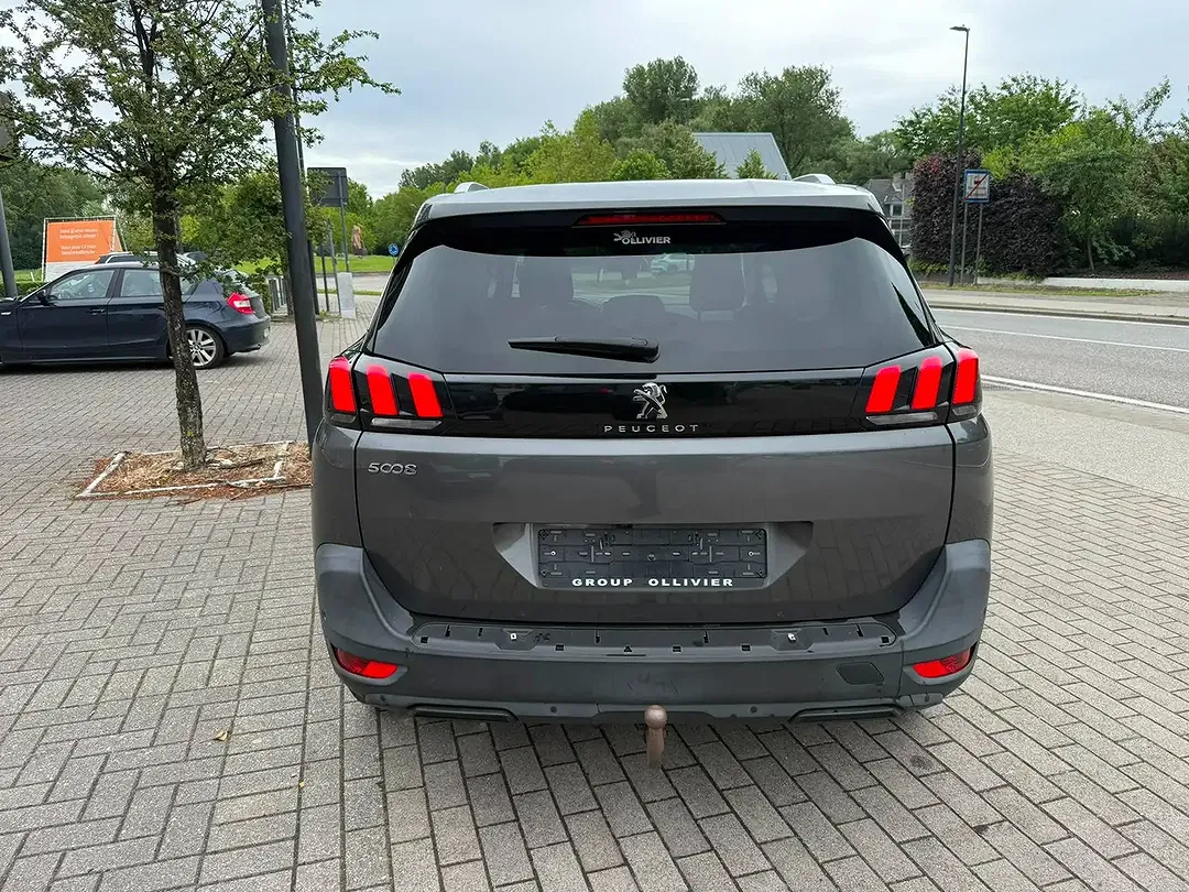 Peugeot 5008 - Thumbnail 5